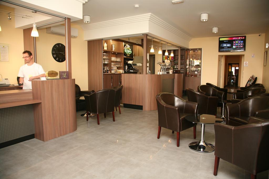 Logis Hotel- Restaurant La Renaissance Baccarat Luaran gambar