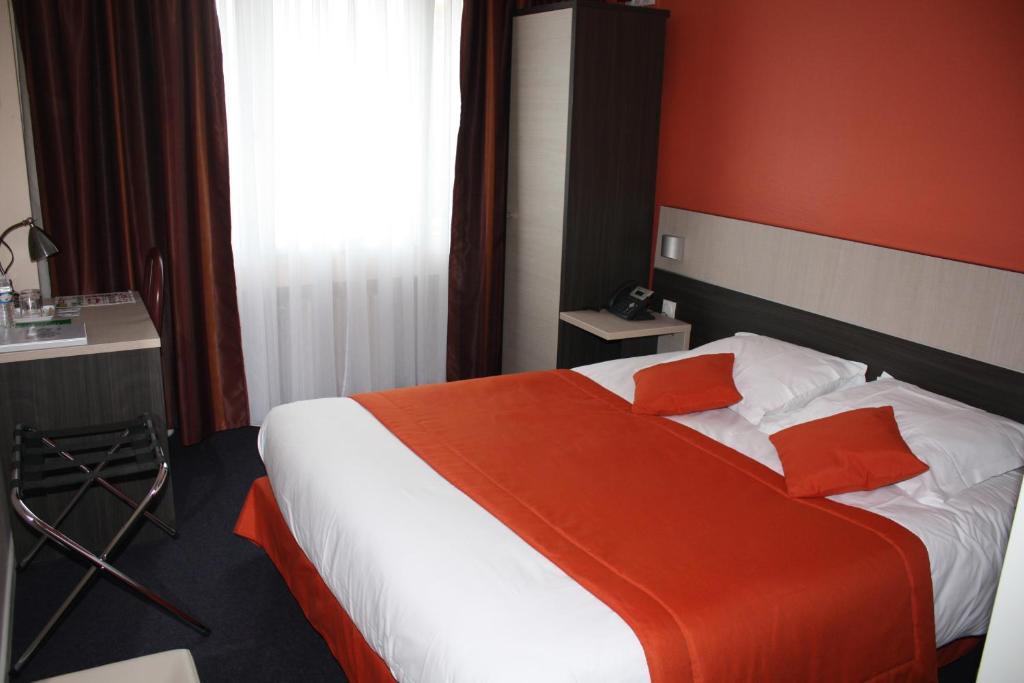 Logis Hotel- Restaurant La Renaissance Baccarat Luaran gambar